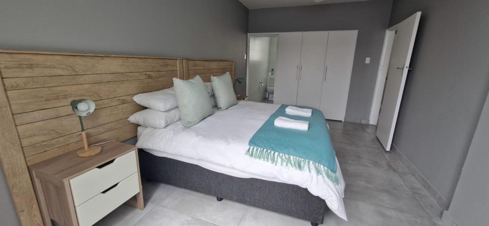 Admirals Lodge Guest House And Brightways Self Catering Apartments Port Elizabeth Zimmer foto